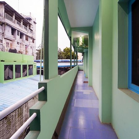 Hotel O Sri Sivasakthi A/C Lodge Sivakāsi Kültér fotó